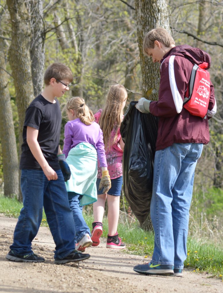 lake cleanup 3