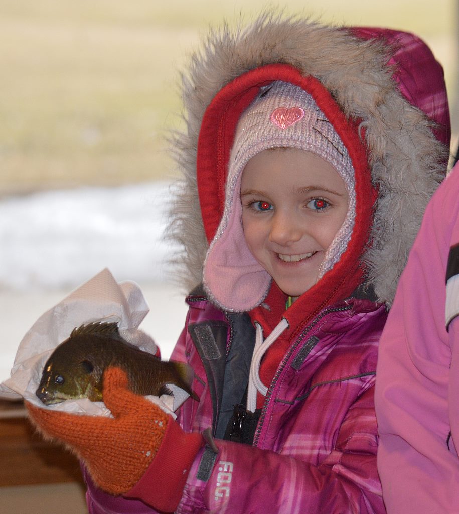 Avid anglers drop a line in annual MLOOSC Ice Fishing Contest –  Cross-Counties Connect