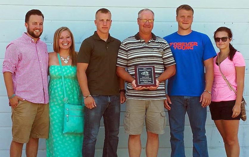 kurt blomgren family farm family of year