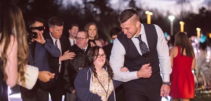 Tim-Tebow-Night-to-Shine-Valentines-Day-prom-disabilities-Down-syndrome-special-needs-672x372 (1)