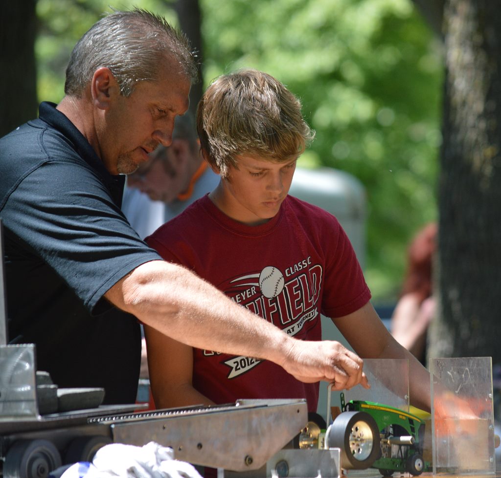 sizzler father son teaching moment