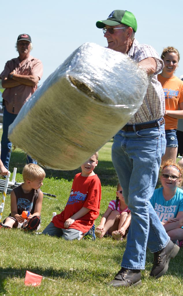 sizzler kim olson bale toss