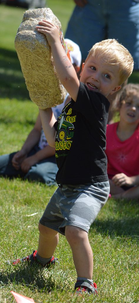 sizzler owen drill bale toss